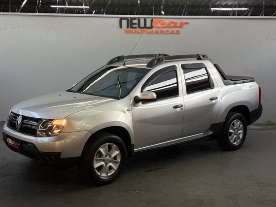 RENAULT DUSTER 1.6 16V SCE FLEX EXPRESSION MANUAL RENAULT DUSTER 1.6 16V SCE FLEX EXPRESSION MANUAL